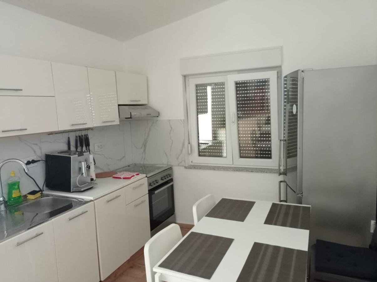 Ap Jurisic Apartment Bibinje Luaran gambar